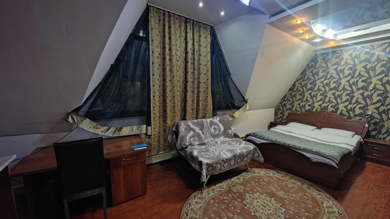 Bishkek Villa Hotel Exterior photo